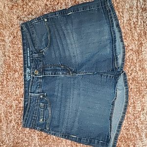 Women's Signature Levi Strauss & Co shorts 6